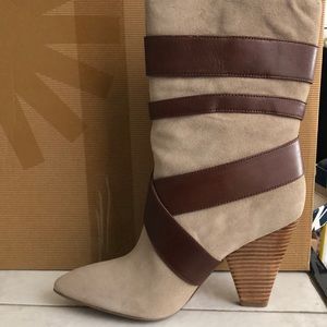 BRAND NEW NEVER WORN!Tan/Brown suede/leather boots